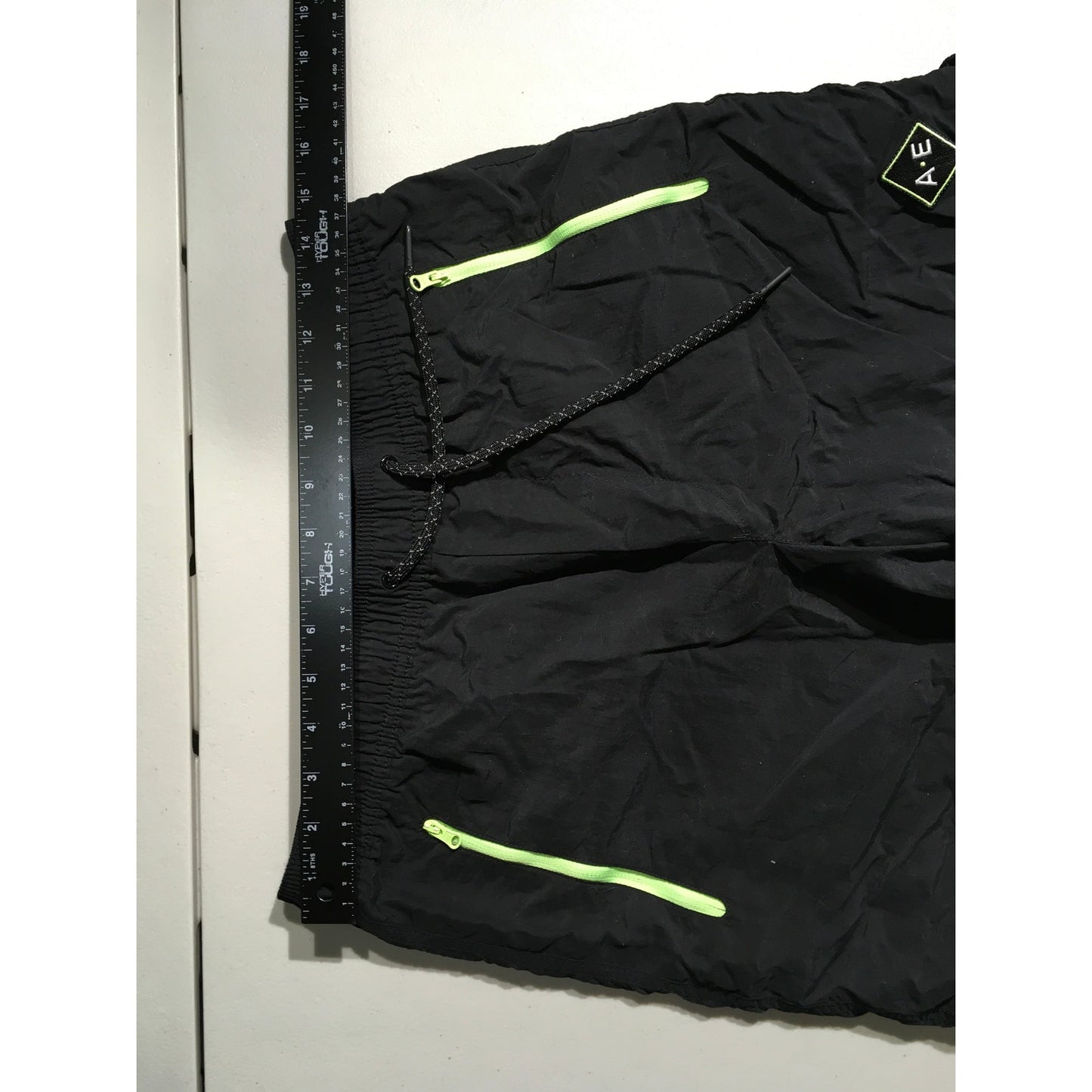 American Eagle Black Neon Green Shorts Size SM - Streetwear, Athleisure, Sporty