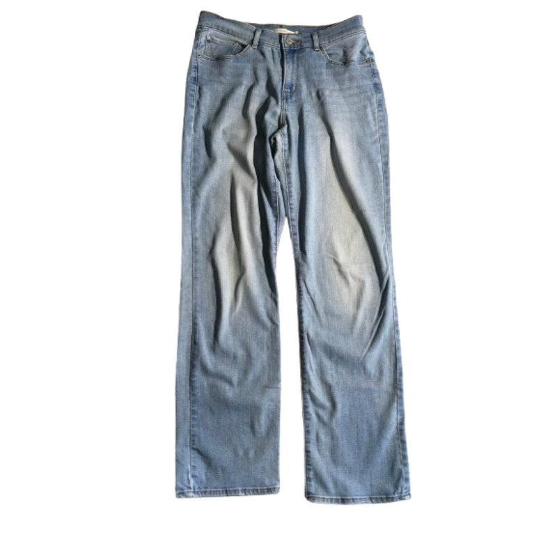 Levi’s Light Wash Classic Boot Jeans Size 8 - Vintage, Casual, Timeless