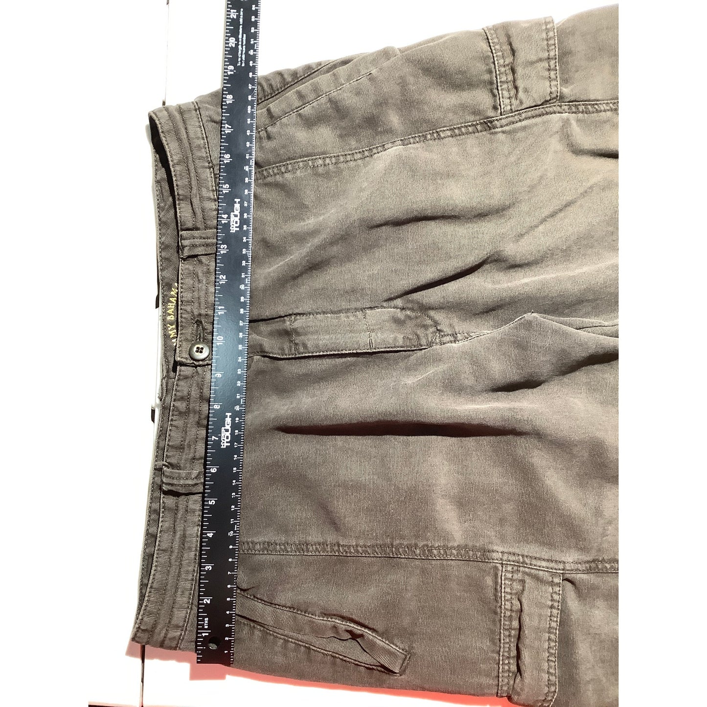 Tommy Bahama Brown Cargo Shorts Mens Size 36 Relax Fit — Casual, Utility, Summer