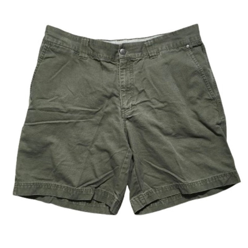 Columbia Olive Green Shorts Size 34W - Outdoor, Casual, Minimalist