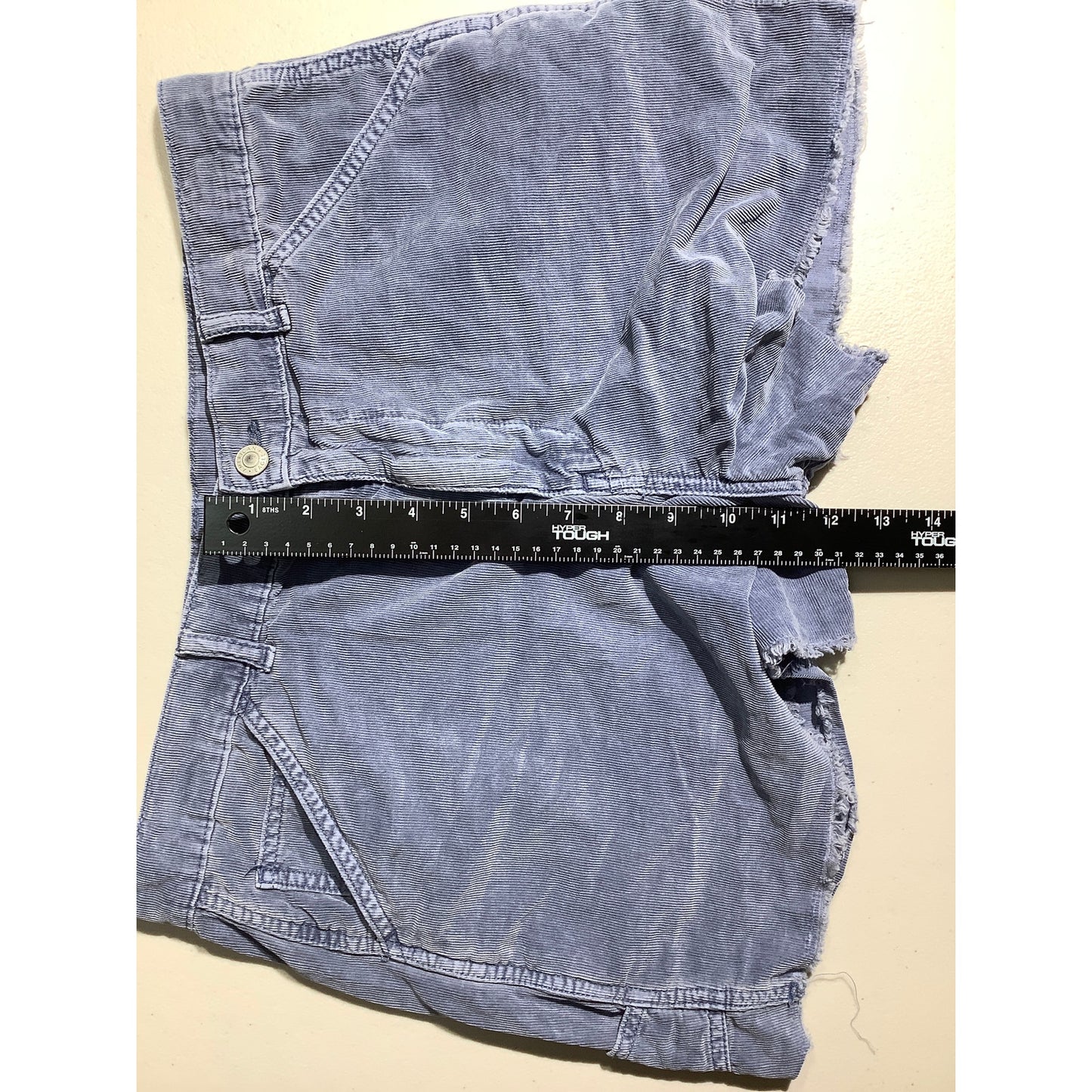 American Eagle Boyfriend Shorts Women’s Size 14 – Casual, Light Blue, Distressed