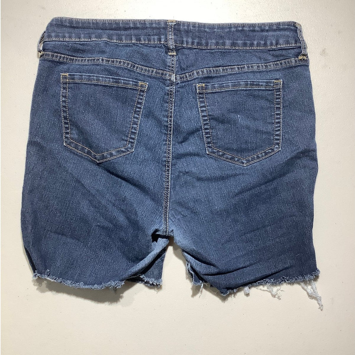 Torrid Women's 14R Dark Blue Distressed Denim Frayed Raw Hem Shorts