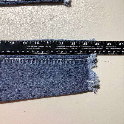 Just USA Girls Denim Blue Distressed Jeans Size 10 — Trendy, Casual, Streetwear