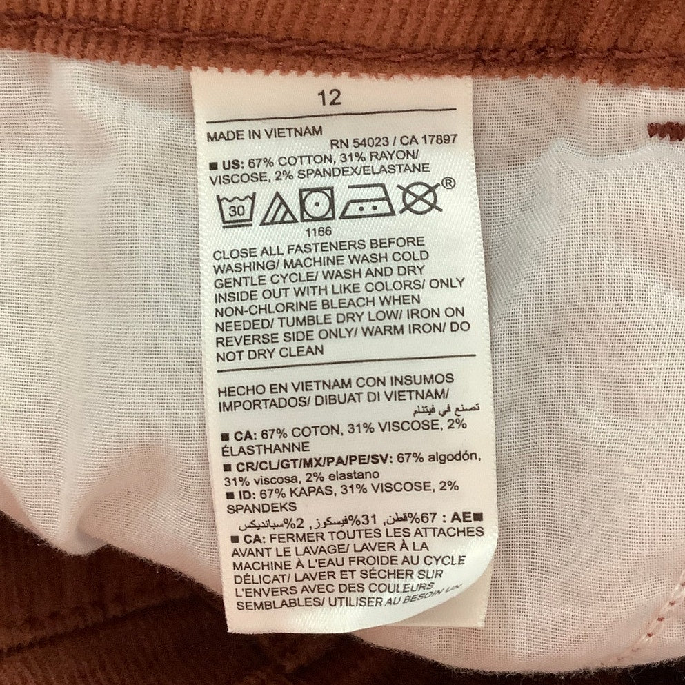 Old Navy Corduroy Pants Women’s Size 12 – Bootcut, Retro, Textured