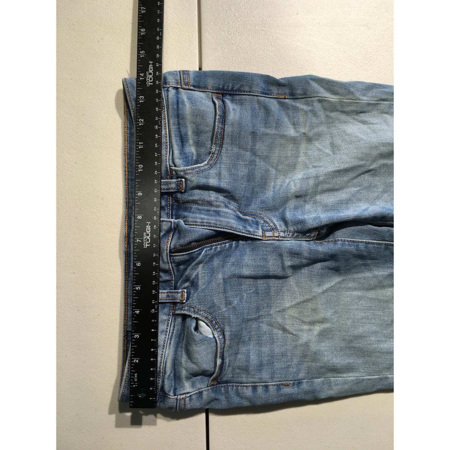 American Eagle Light Wash Jeggings Size 2 Long - Y2K, Casual, Stretch