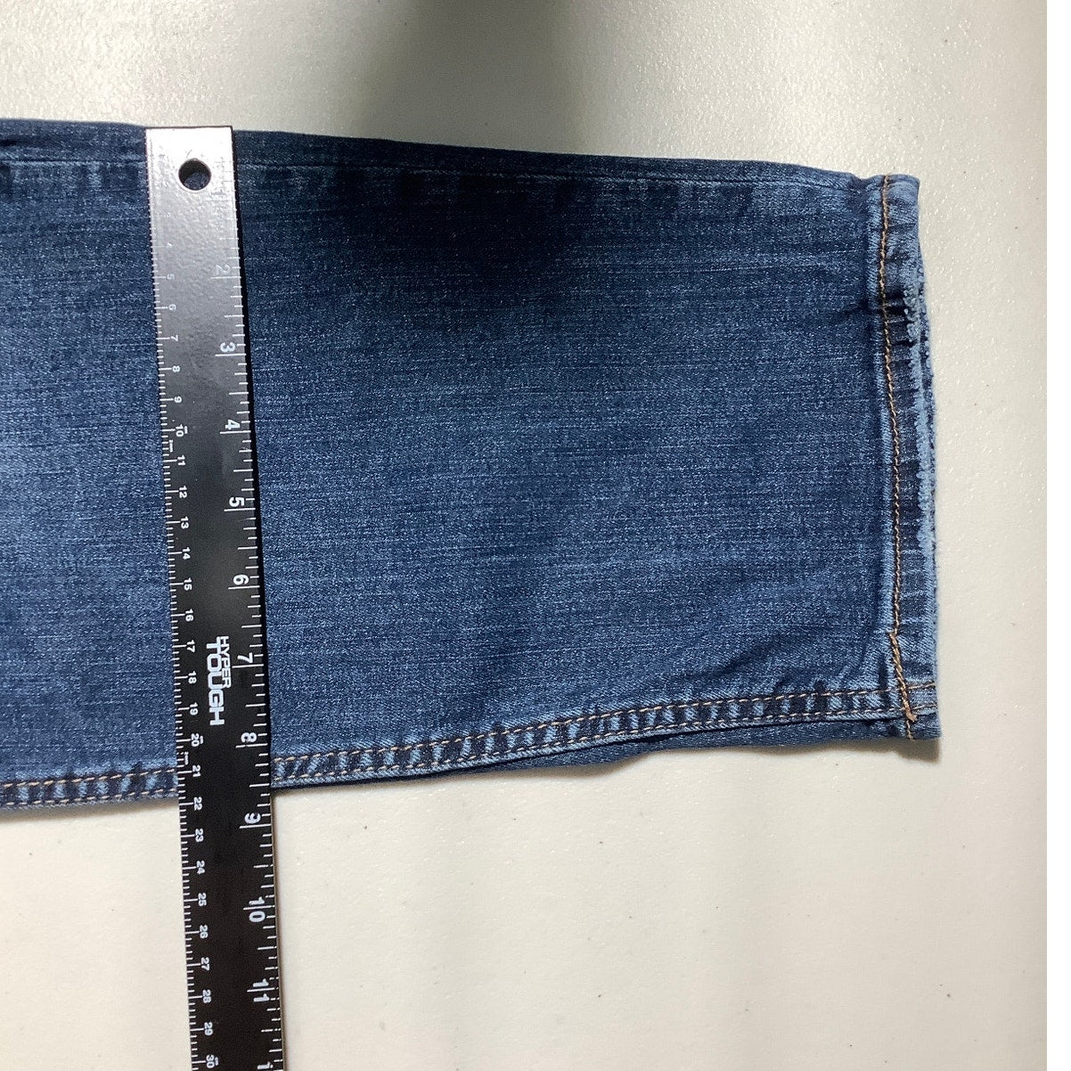 Silver Jeans Co. Straight Jeans Women’s Size 22 L27 – Edgy, Relaxed, Stylish