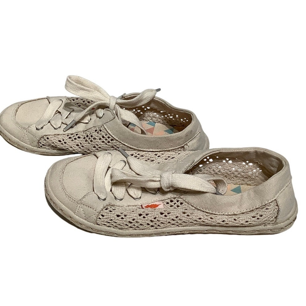 Rocket Dog Cream Lace-Up Flats Size 6 - Boho, Casual, Lightweight