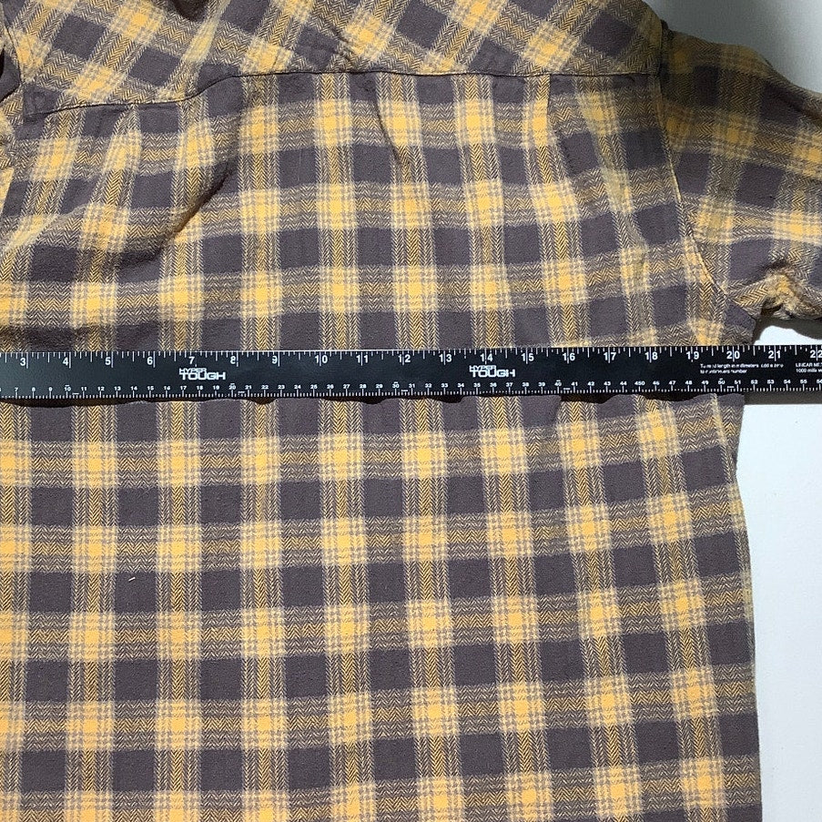 Field & Stream Plaid Flannel Shirt Men LG — Outdoor, Workwear, Classic