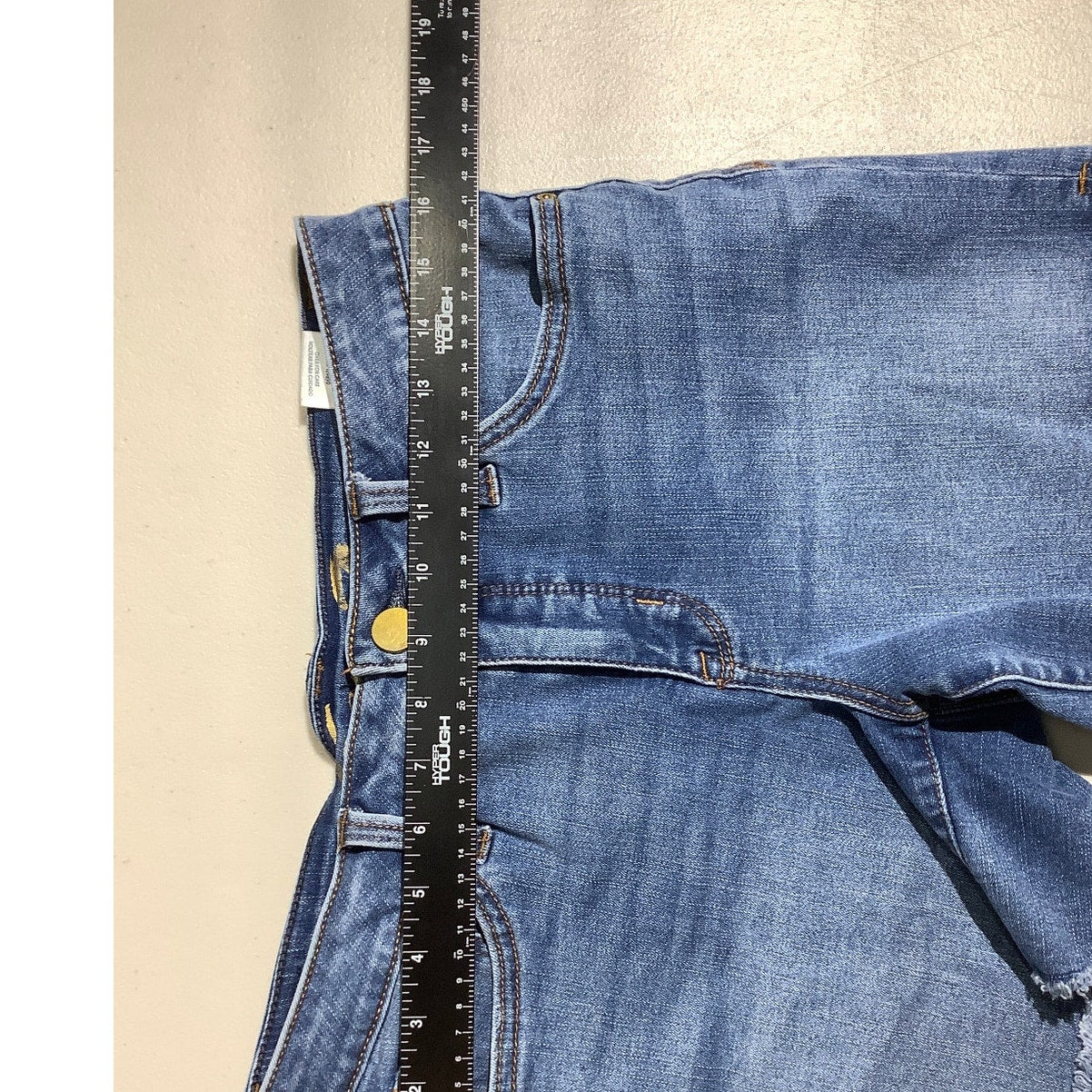 Seven7 Denim Blue Weekend Shorts Women’s Size 8 — Casual, Frayed Hem, Stretch