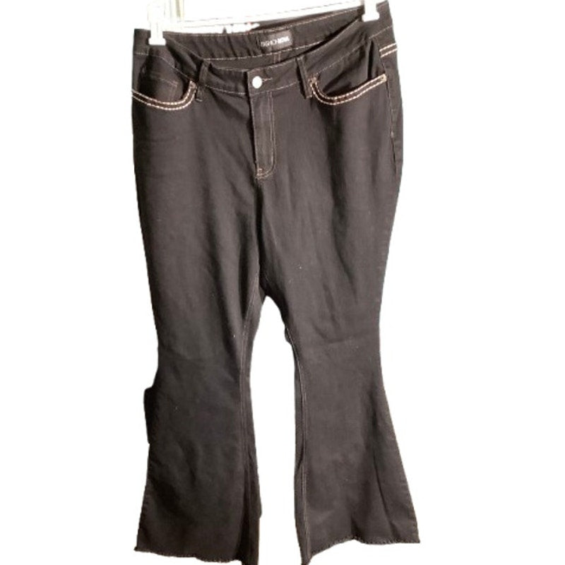 Fashion Nova Super Flare Jeans Women’s 16 — High Rise, Raw Hem, Statement Style