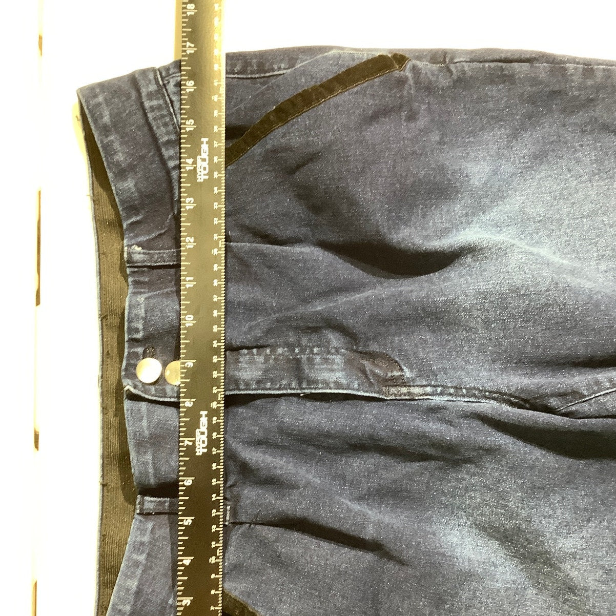 Indigo Poppy Dark Denim Capris Women’s Size 14 – Casual, Relaxed, Cuffed