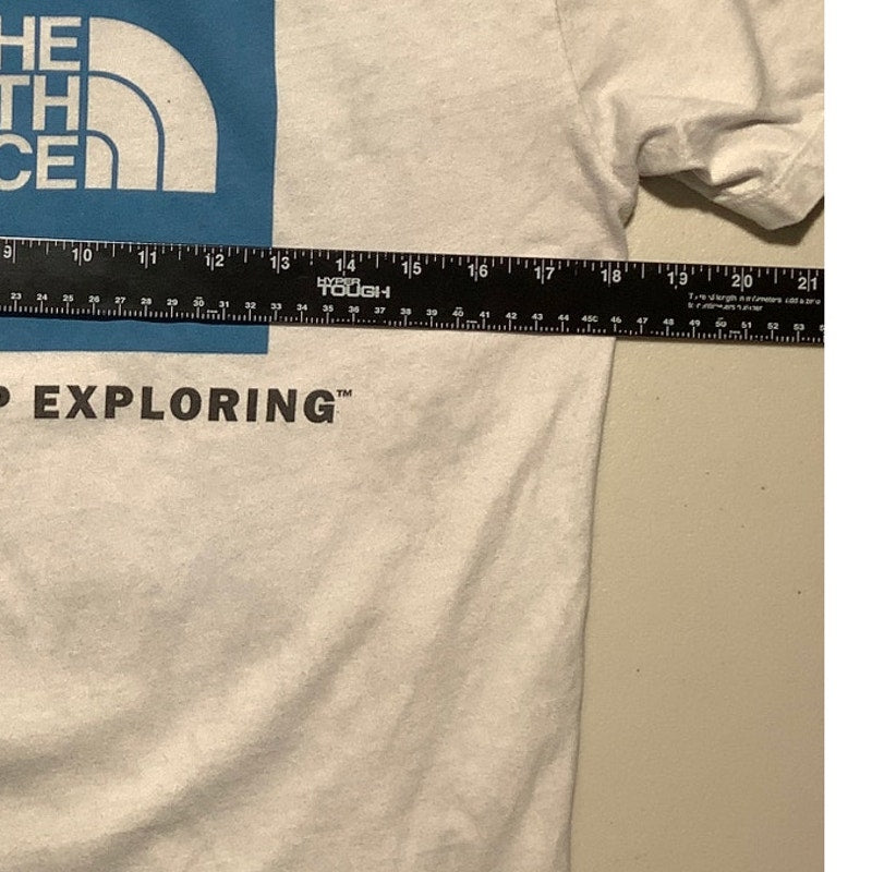 The North Face Men’s Small Logo T-Shirt — Outdoor, Hiking, Casual