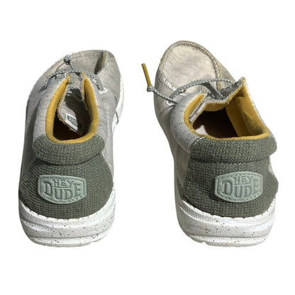 Hey Dude Child Size 2 — Walnut, Casual, Slip On