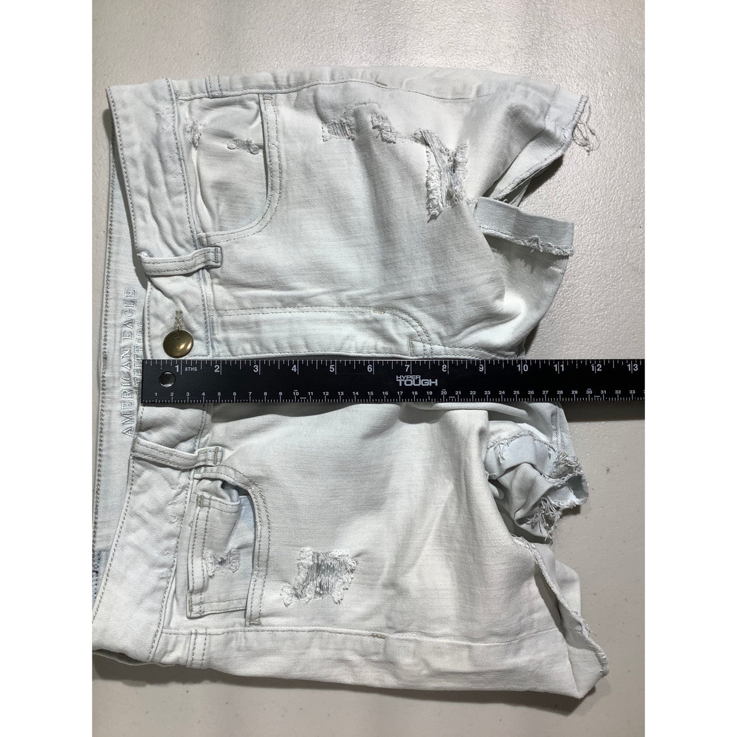 American Eagle Denim Shorts Women’s Size 12 — Super Stretch, Raw Hem, Casual