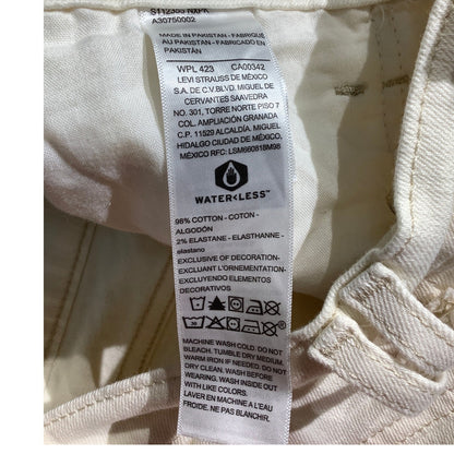 Levi’s High-Rise Straight Jeans Women’s Size 10 – Minimal, Classic, Timeless