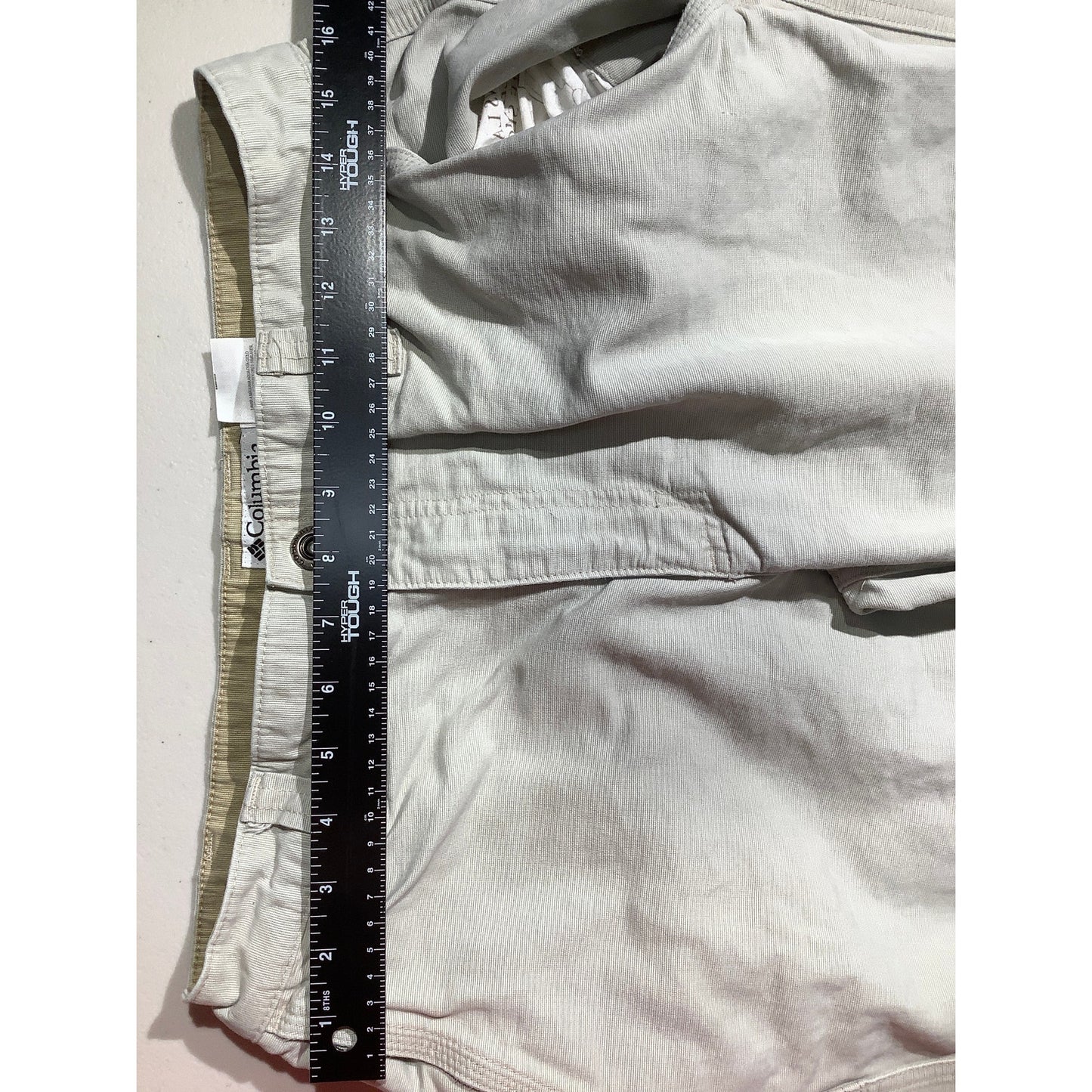 Columbia Cargo Pants Light Khaki Men’s 32 — Outdoor, Casual, Adventure