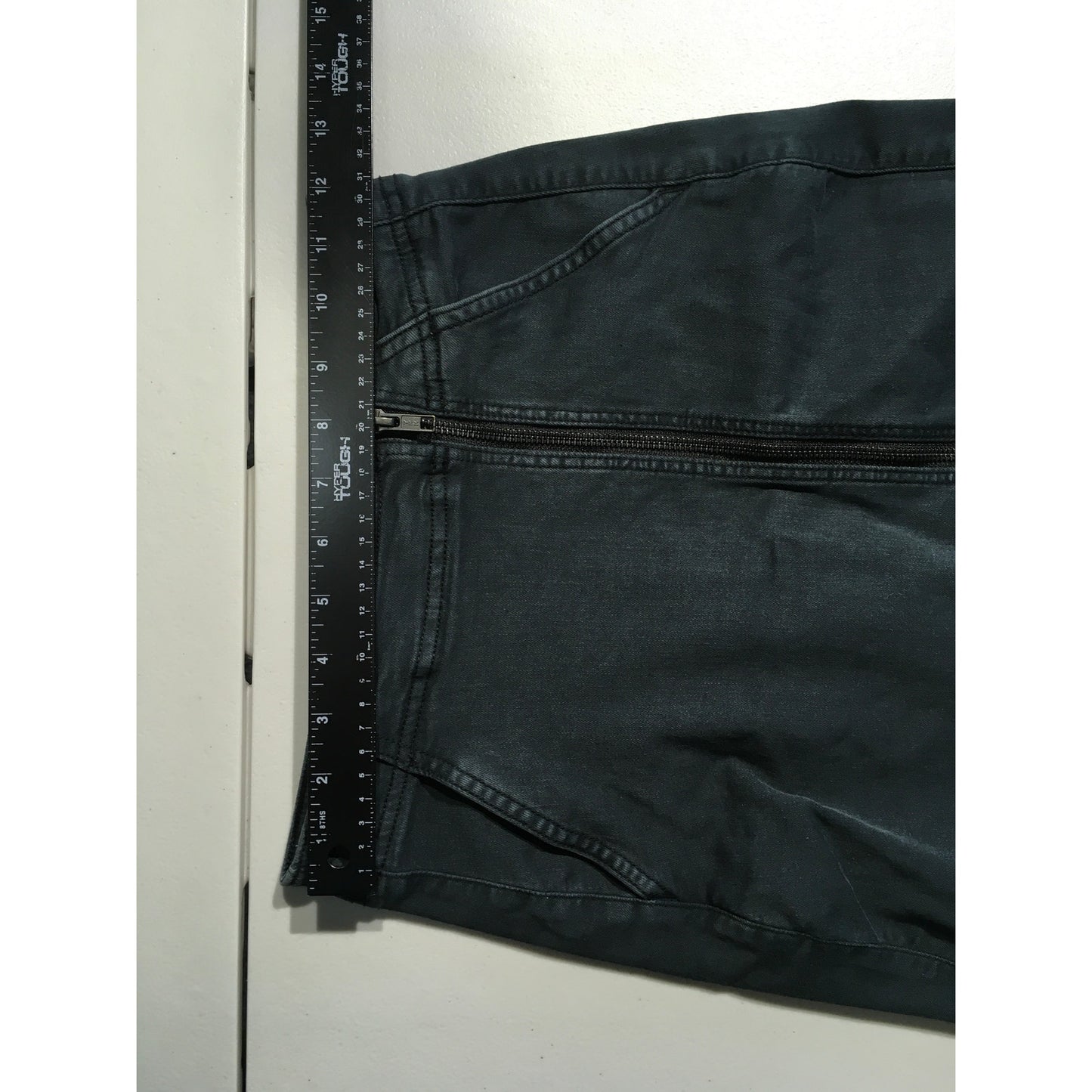 American Eagle Light Black Mini Skirt Size 0 - Y2K, Edgy, Casual