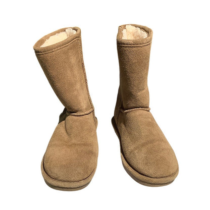 Bearpaw Ella Short Winter Boots Suede Women’s 9 — Cozy, Classic, Cold-Weather