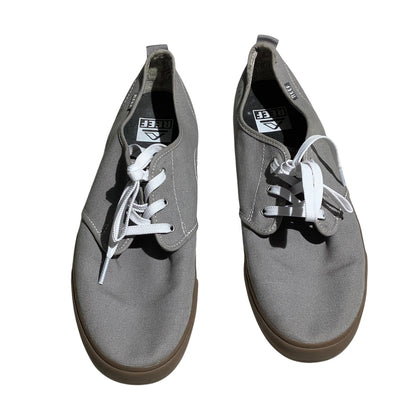Reef Landis 2 Light Gray Canvas Sneakers Men’s Size 11 — Casual, Surf, Skate