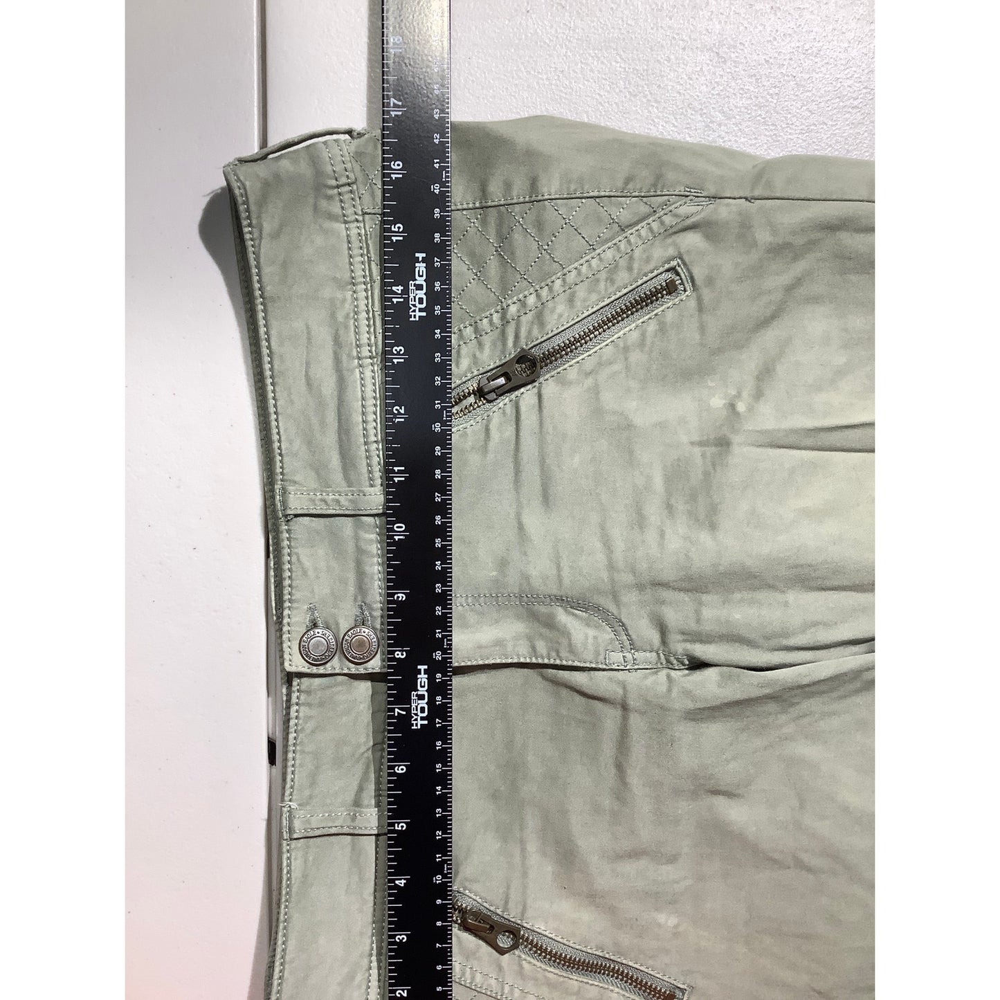 American Eagle Women’s Pants Size 8 — Light Olive Green, Skinny, Super Stretch