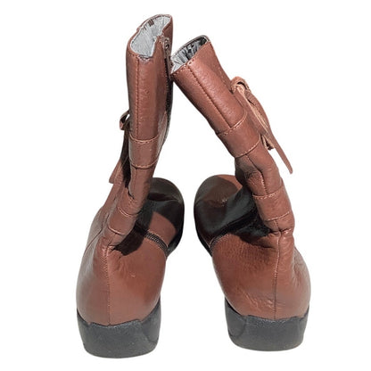 Clarks Brown Leather Zip Ankle Boots Women’s 8 — Comfort, Casual, Classic