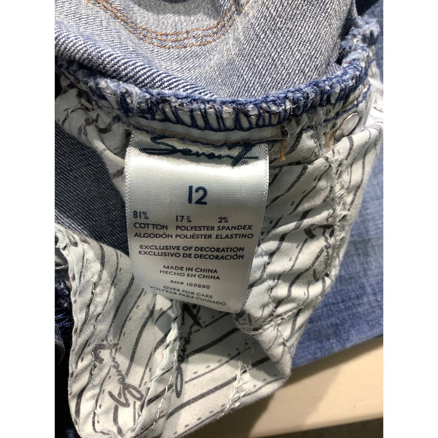 Seven7 Blue Skinny Jeans Size 12 – Casual, Minimalist, Everyday