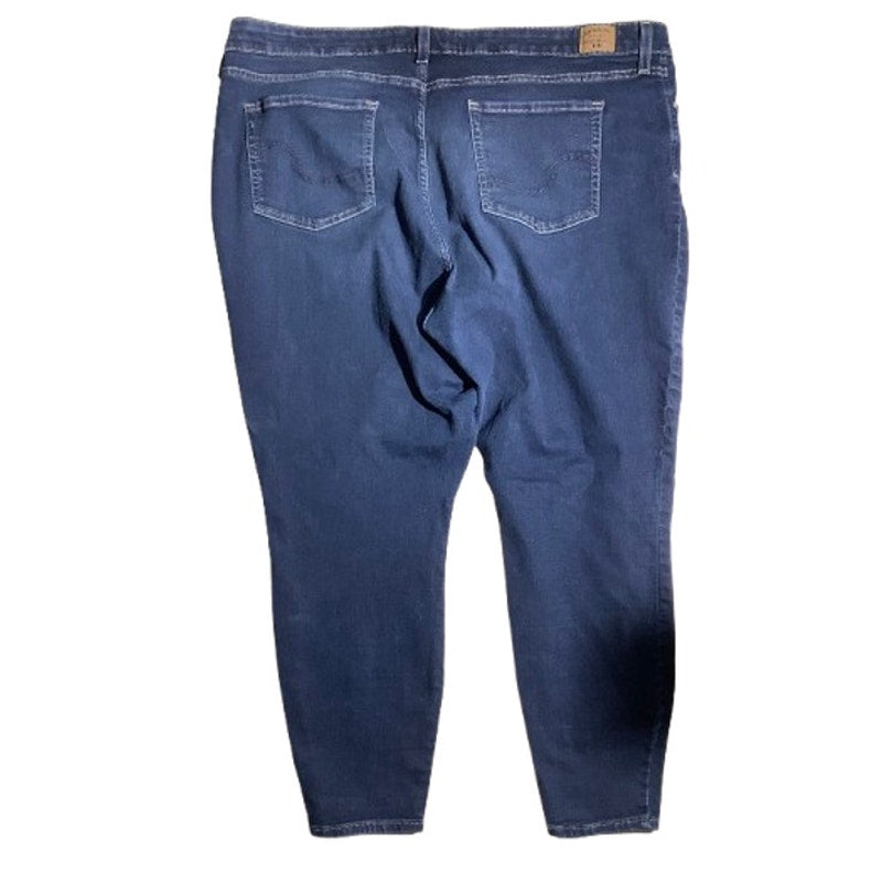 Levi’s Women’s Mid Rise Skinny Jeans 37W x 28L — Stretch, Casual, Everyday