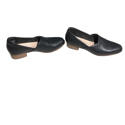 Clarks Juliet Palm Black Loafers Women’s Size 7M – Classic, Minimalist, Slip-On