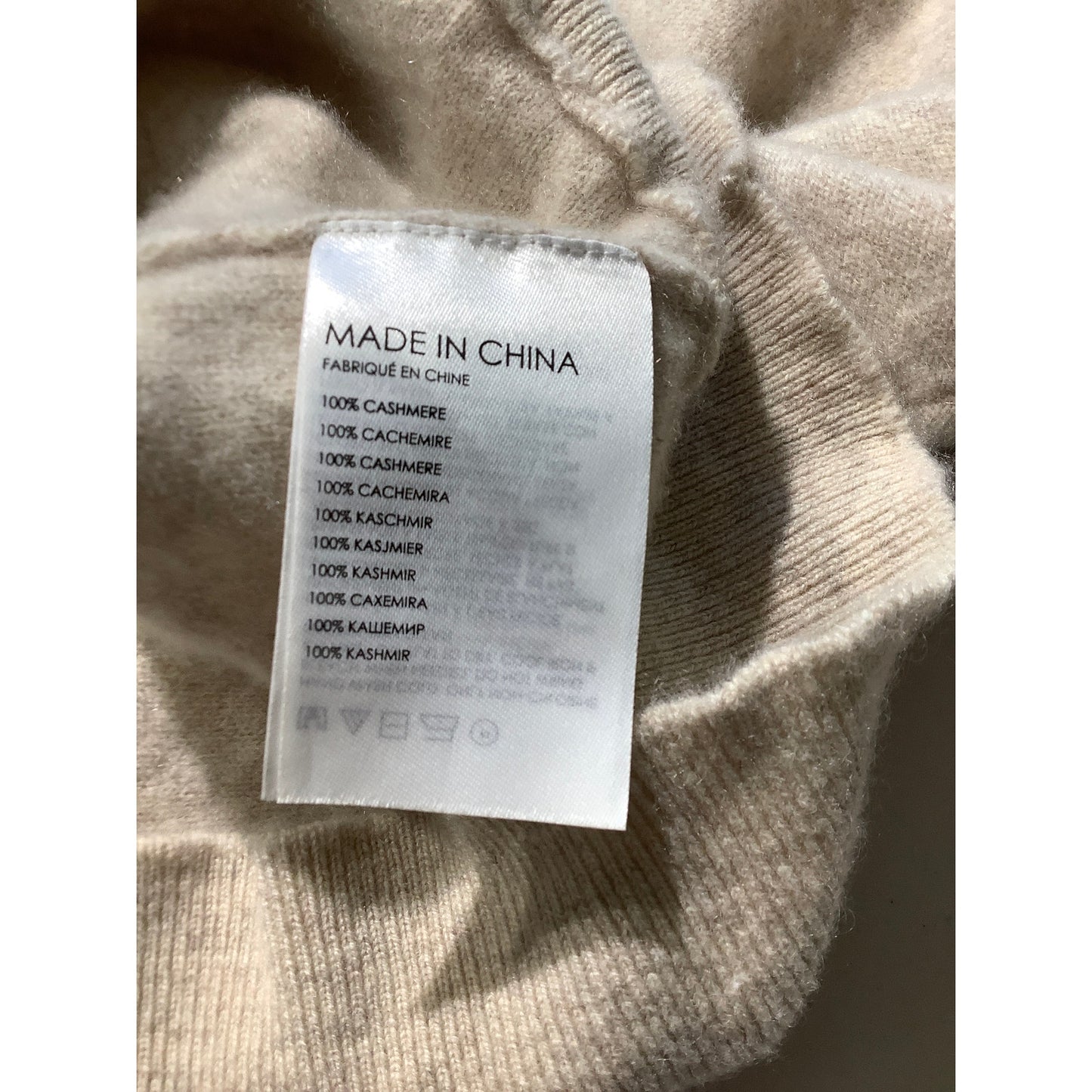 Club Monaco Beige Cashmere Sweater Size M - Minimalist, Elegant, Cozy