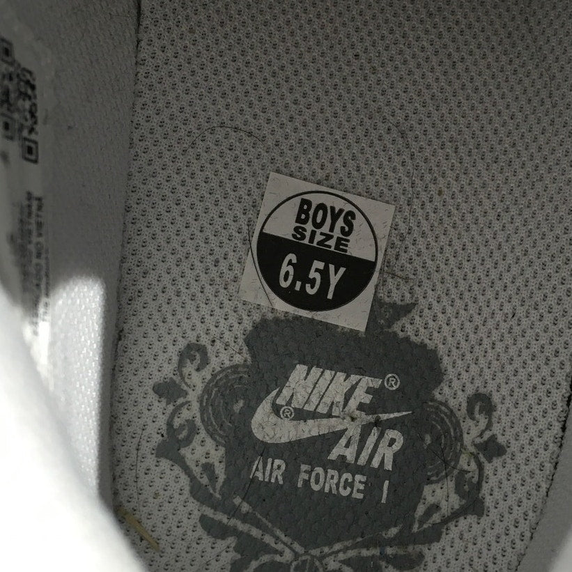 Nike Air Force 1 White Sneakers Size 6.5Y - Streetwear, Classic, Sporty