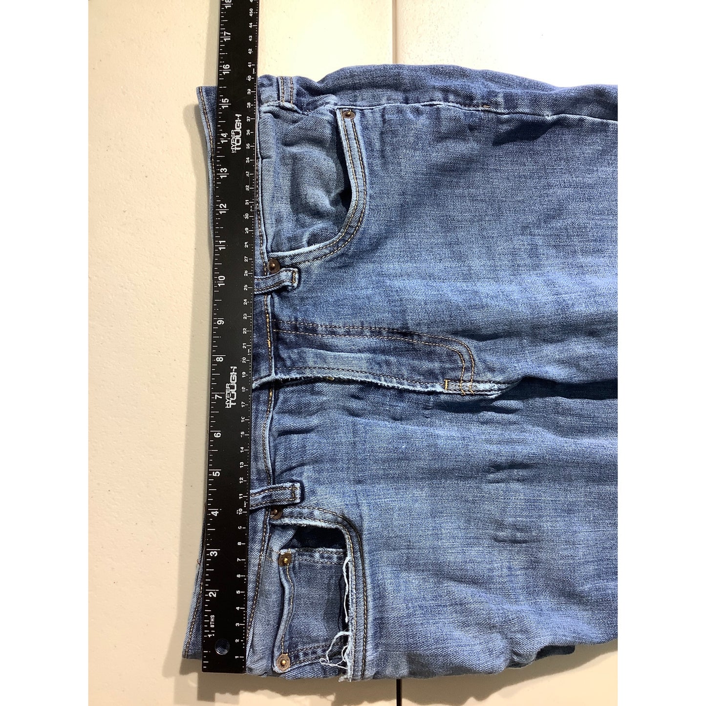 Lucky Brand 412 Men's Athletic Slim Jeans 32W 30L – Classic, Casual, Streetwear