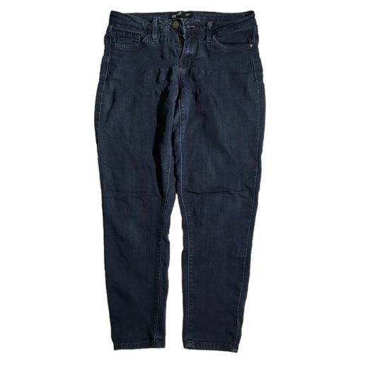 Just Black Denim Capri Jeans 28P - Casual, Minimalist, Everyday