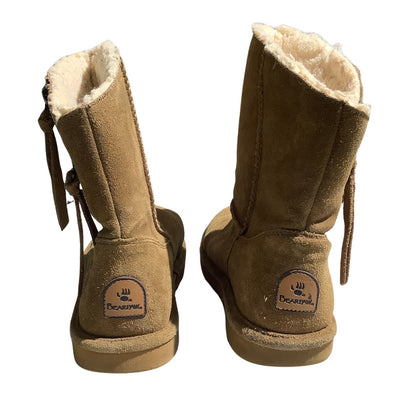 Bearpaw Sheepskin Lined Suede Boots Tan Women’s 8 — Winter, Cozy, Casual