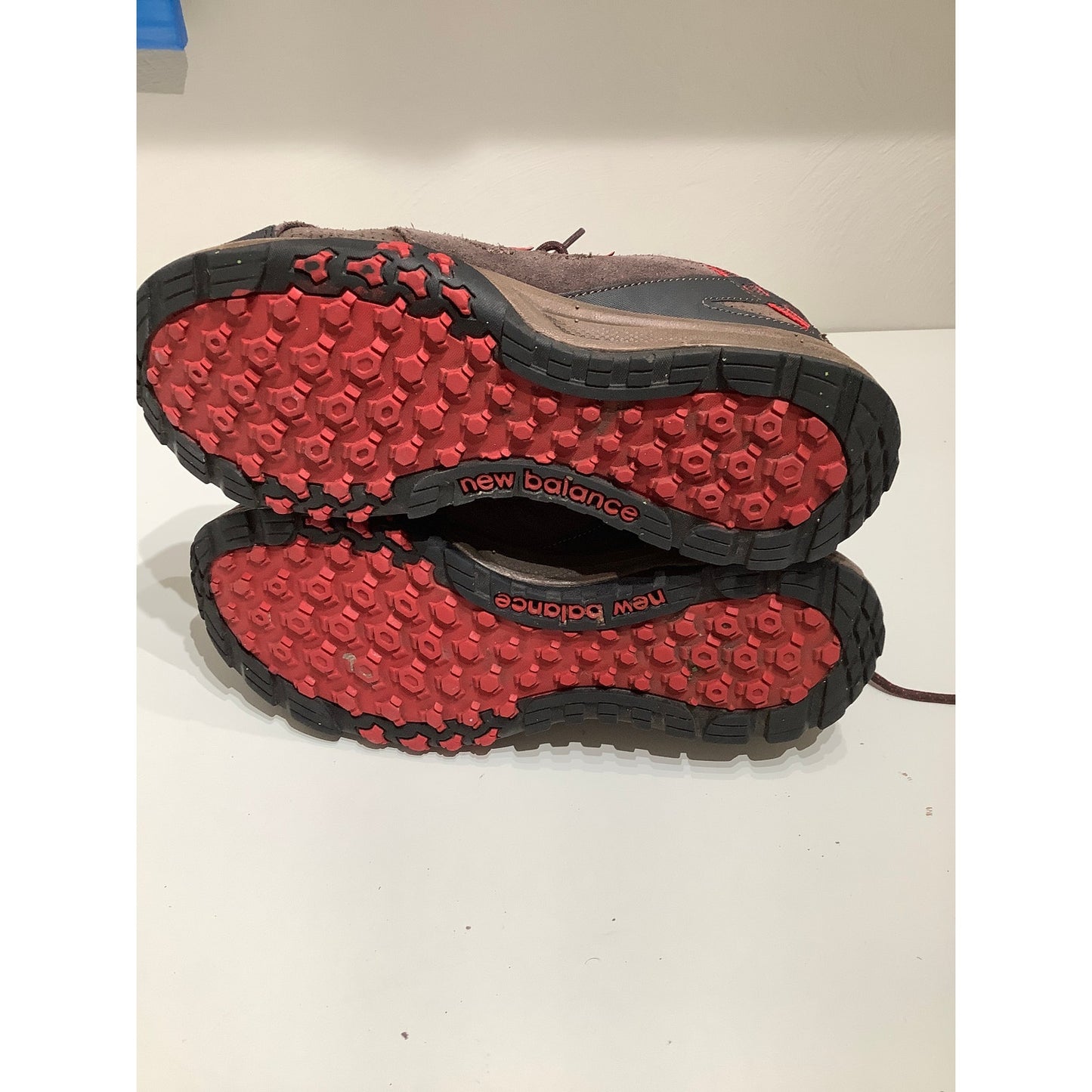 New Balance Men's 9 Brown & Red Trail Running Shoes - Outdoor, Athletic, Comfy