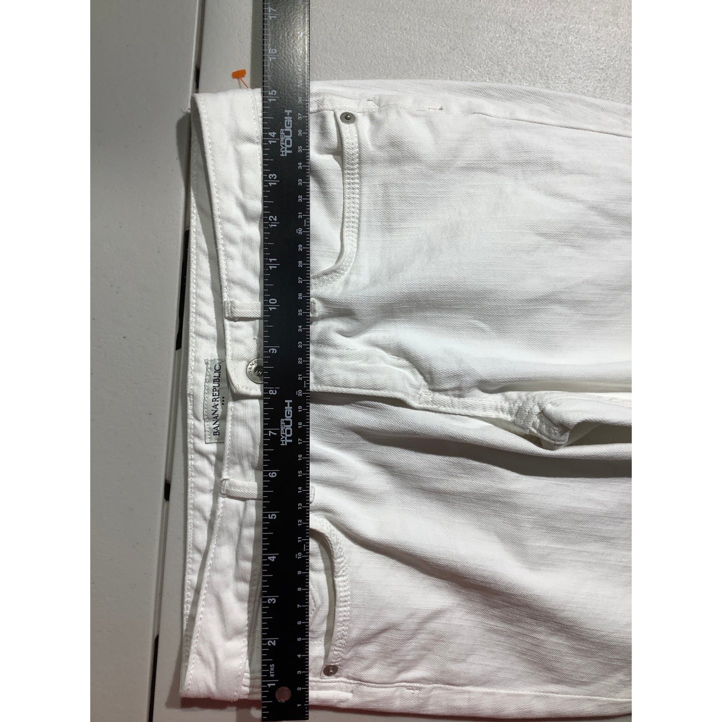 Banana Republic Women’s Capris Size 2 — White, Slim, Casual