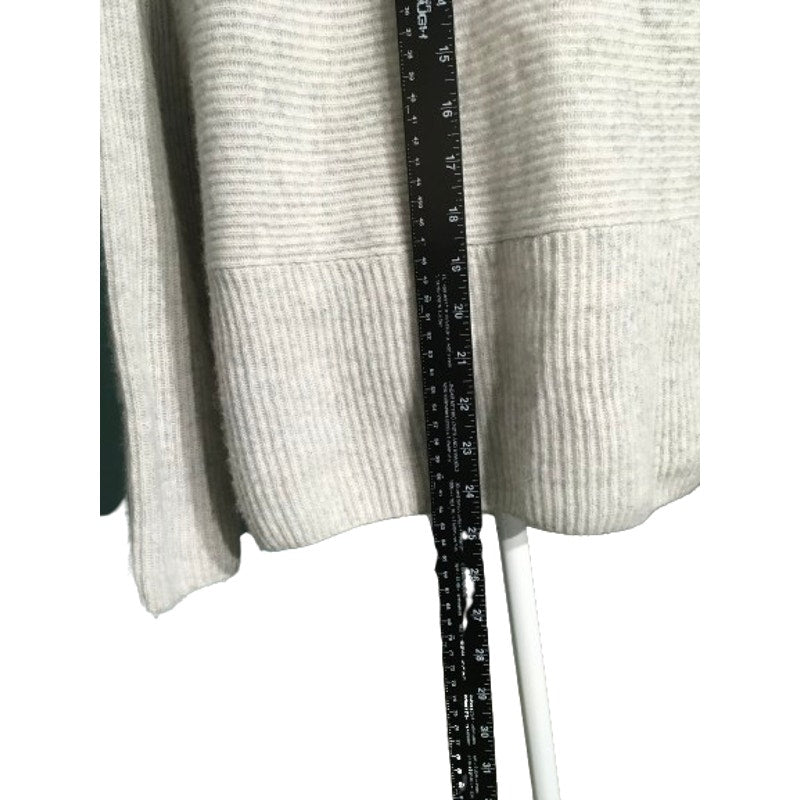 Pure Collection Off-White Cashmere Tunic Size 8/10 - Minimalist, Elegant, Cozy