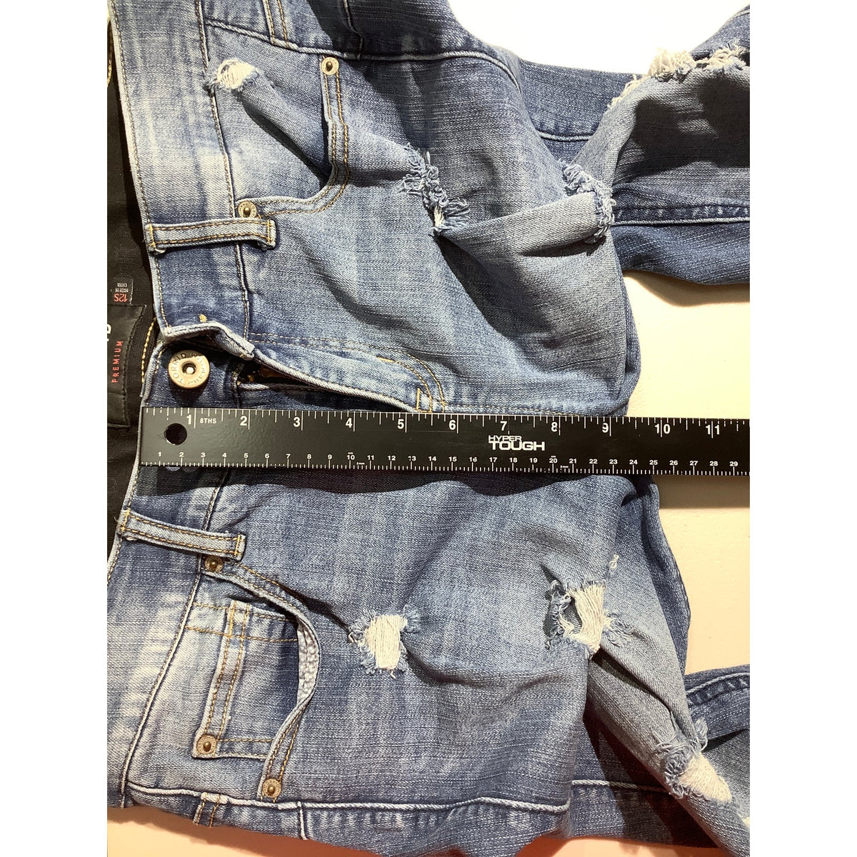 Torrid Women's 12 Short Bombshell Skinny Distressed Blue Jeans