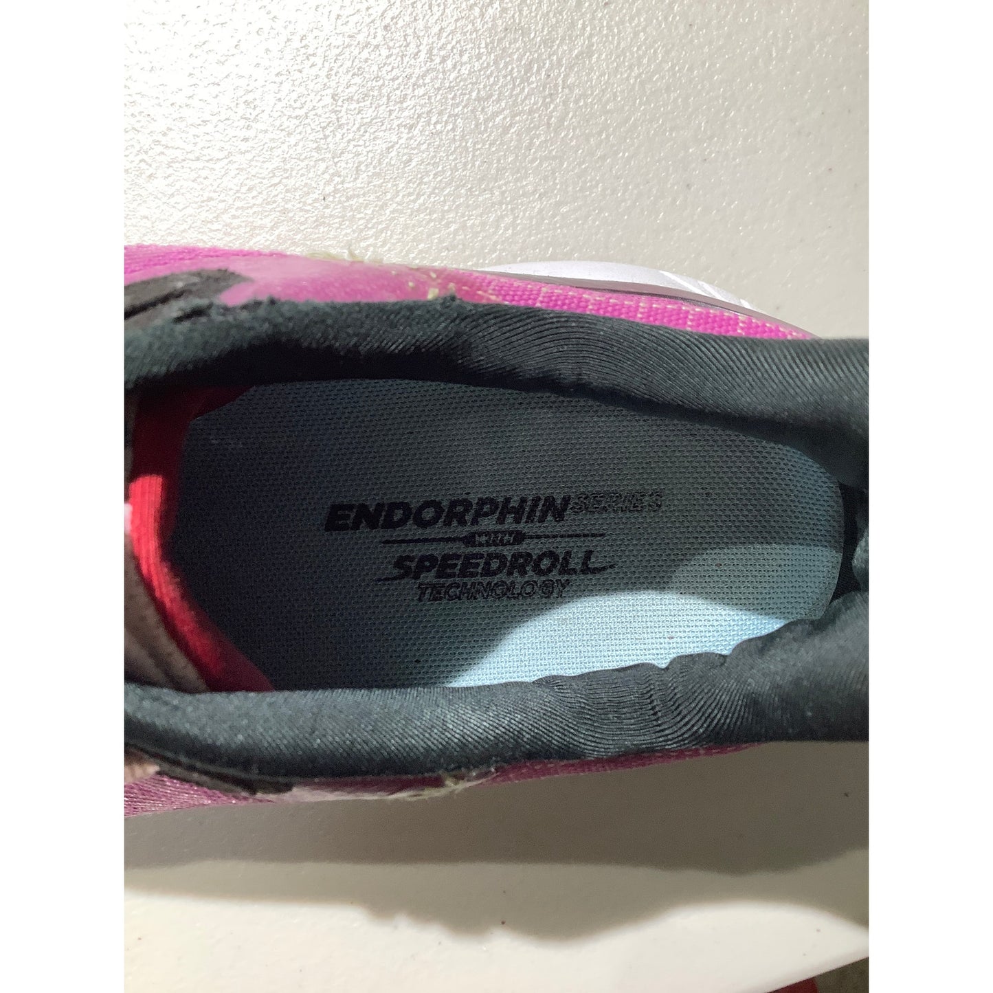 Saucony Running Shoes Women’s Size 11 — Razzle Pink, Limelight, Cushioned
