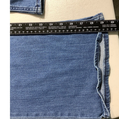 Old Navy High-Rise Wow Flare Jeans Women’s Size 14 Short –Flare, Stretch, Casual