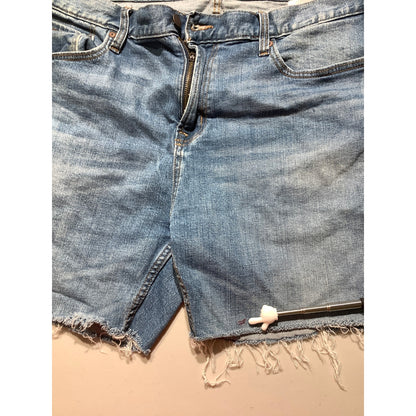 Old Navy Denim Cut-Off Shorts Men’s Size 38W – Distressed, Slim, Casual