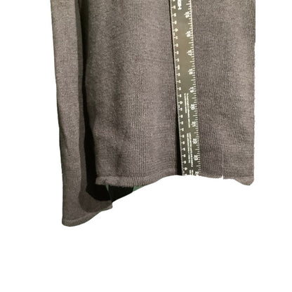 Tiara International Christmas Sweater Women’s Size XL – Festive, Cozy, Graphic