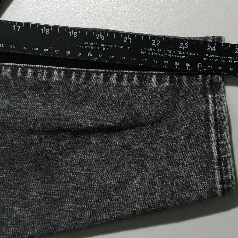 TORRID Washed Black Jeans Size 24S - Grunge, Minimalist, Curvewear