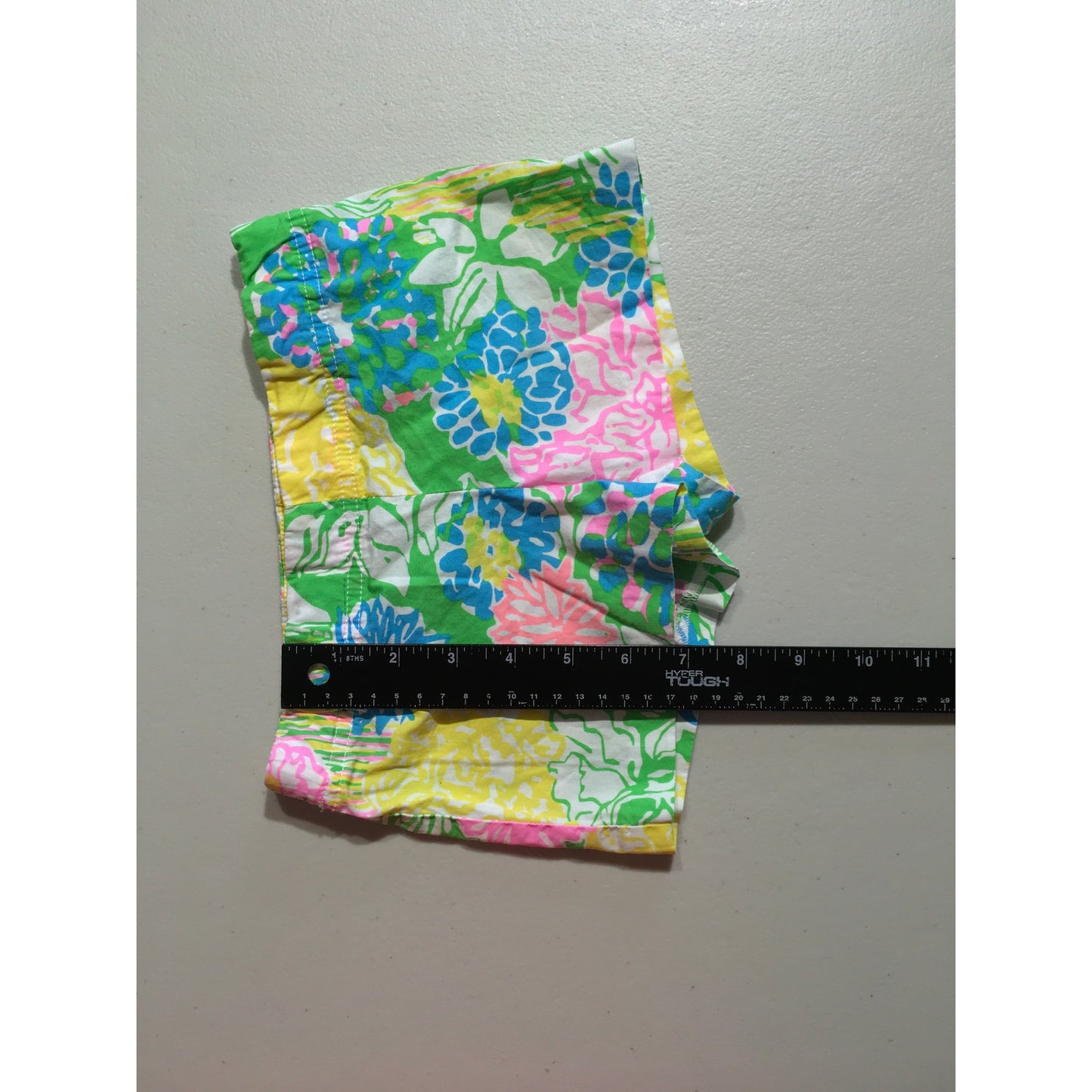 Lilly Pulitzer Tropical Floral Cotton Shorts Size 3 - Preppy, Vibrant, Resort
