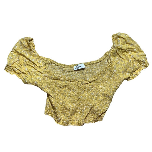 Hollister Floral Smocked Crop Top Women’s Size S — Cottagecore, Summer, Trendy