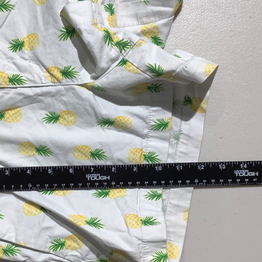 Old Navy Chino Shorts Women's Size 6 Pineapple Print — Tropical, Summer, Casual