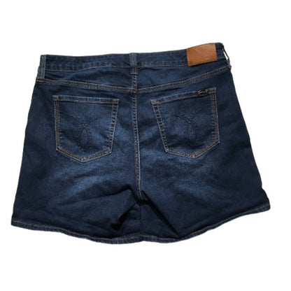 Seven7 Denim Size 14W Weekend Short - Casual, Classic, Everyday