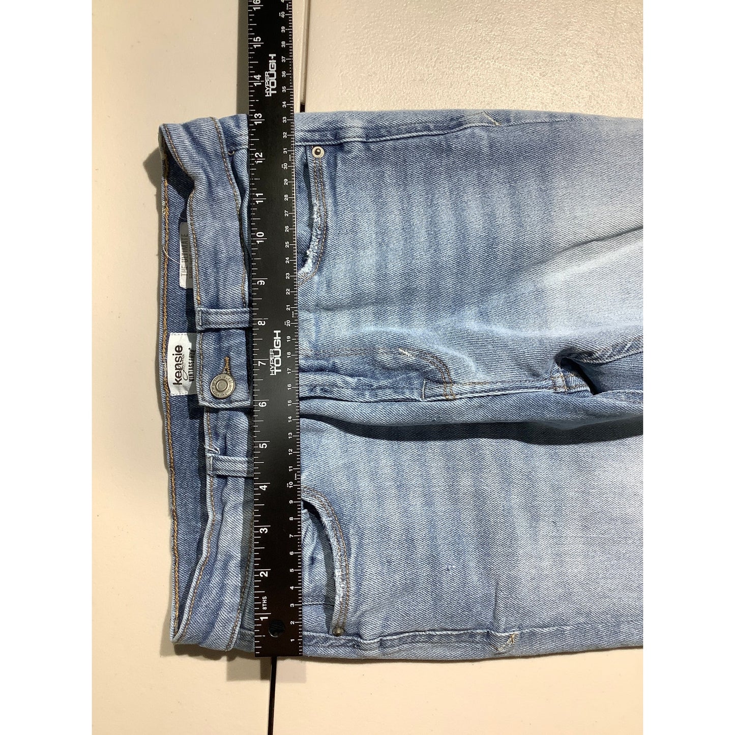 Kensie Jeans Light Wash Women's Size 2/26 — Skinny, Distressed , Stretch