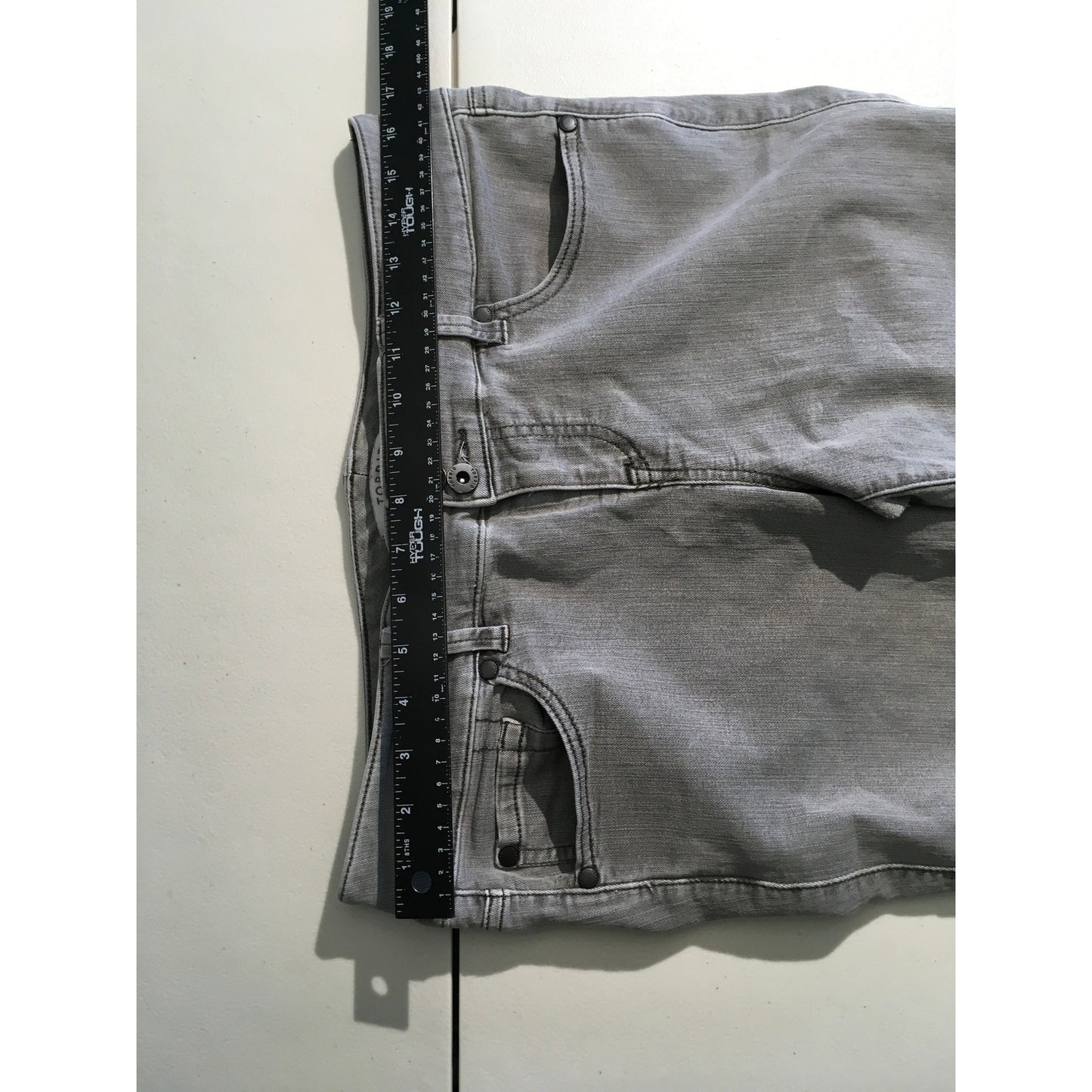 Torrid Gray Denim Jegging Size 14R - Casual, Streetwear, Trendy