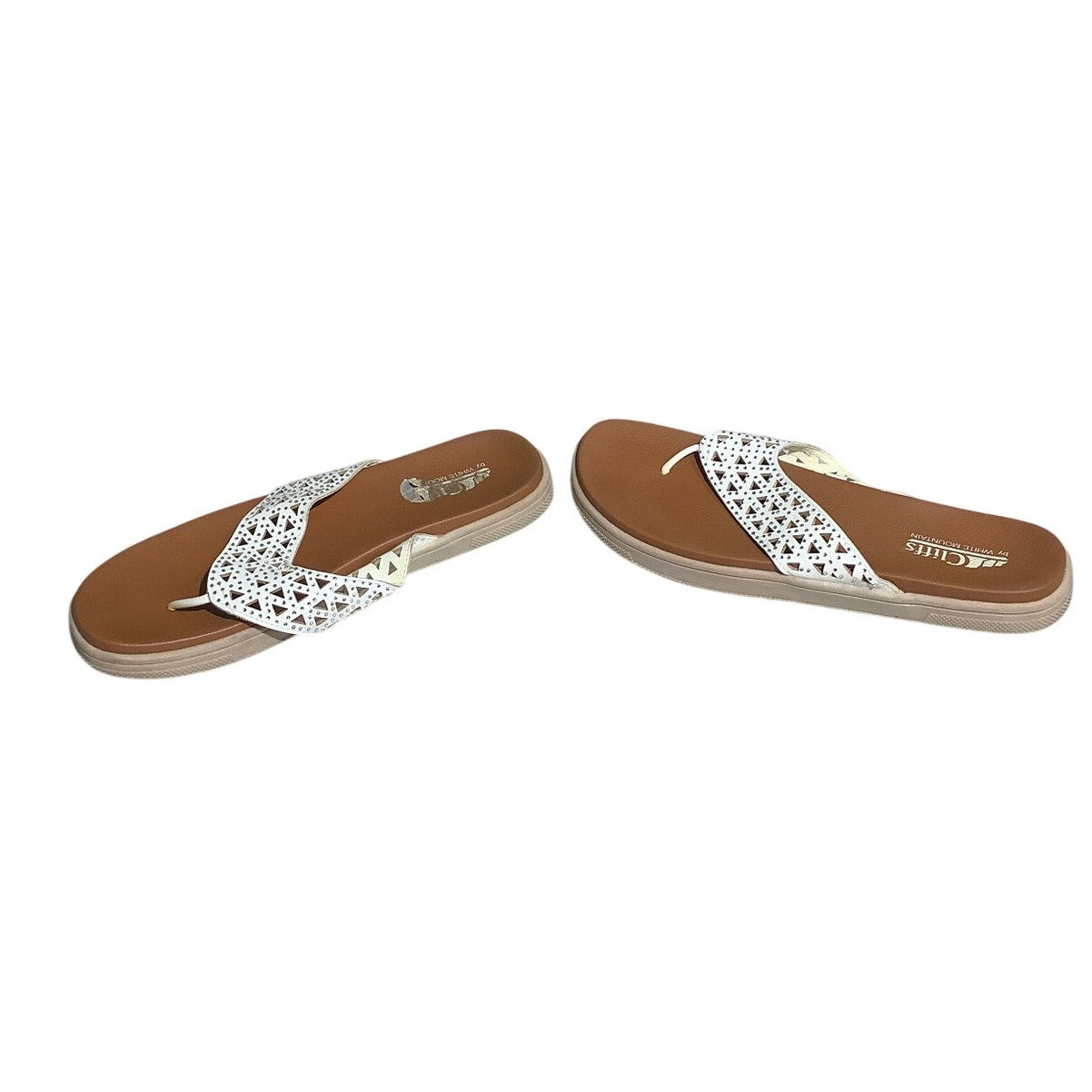 Cliffs Rhinestone Sandals Women’s Size Unknown – Casual, Beach, Comfort