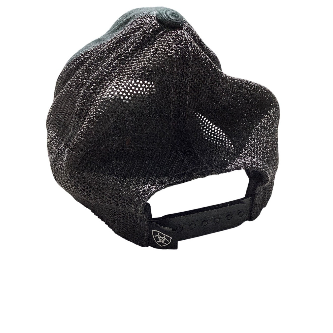 Ariat FlexFit 110 Black Mesh Trucker Hat — Western, Casual, Adjustable